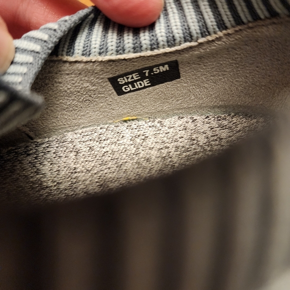 Klogs Gray Glide Slip Resistant Pull On Wedge Sneakers Size 7.5 - Picture 10 of 13